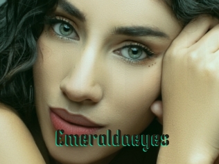 Emeraldaeyes