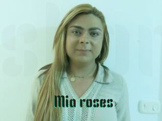Mia_roses